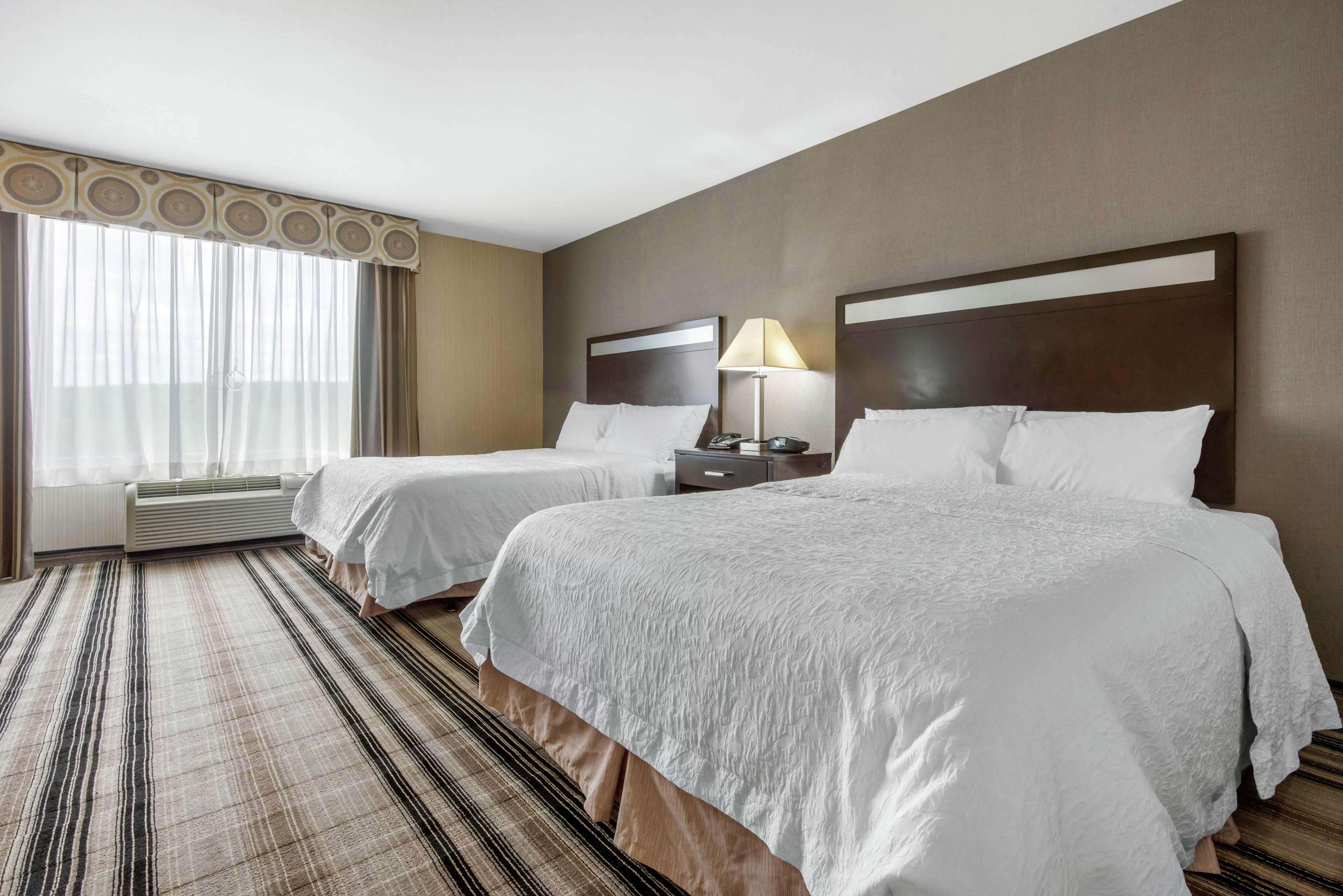 Hampton Inn Meadville Buitenkant foto