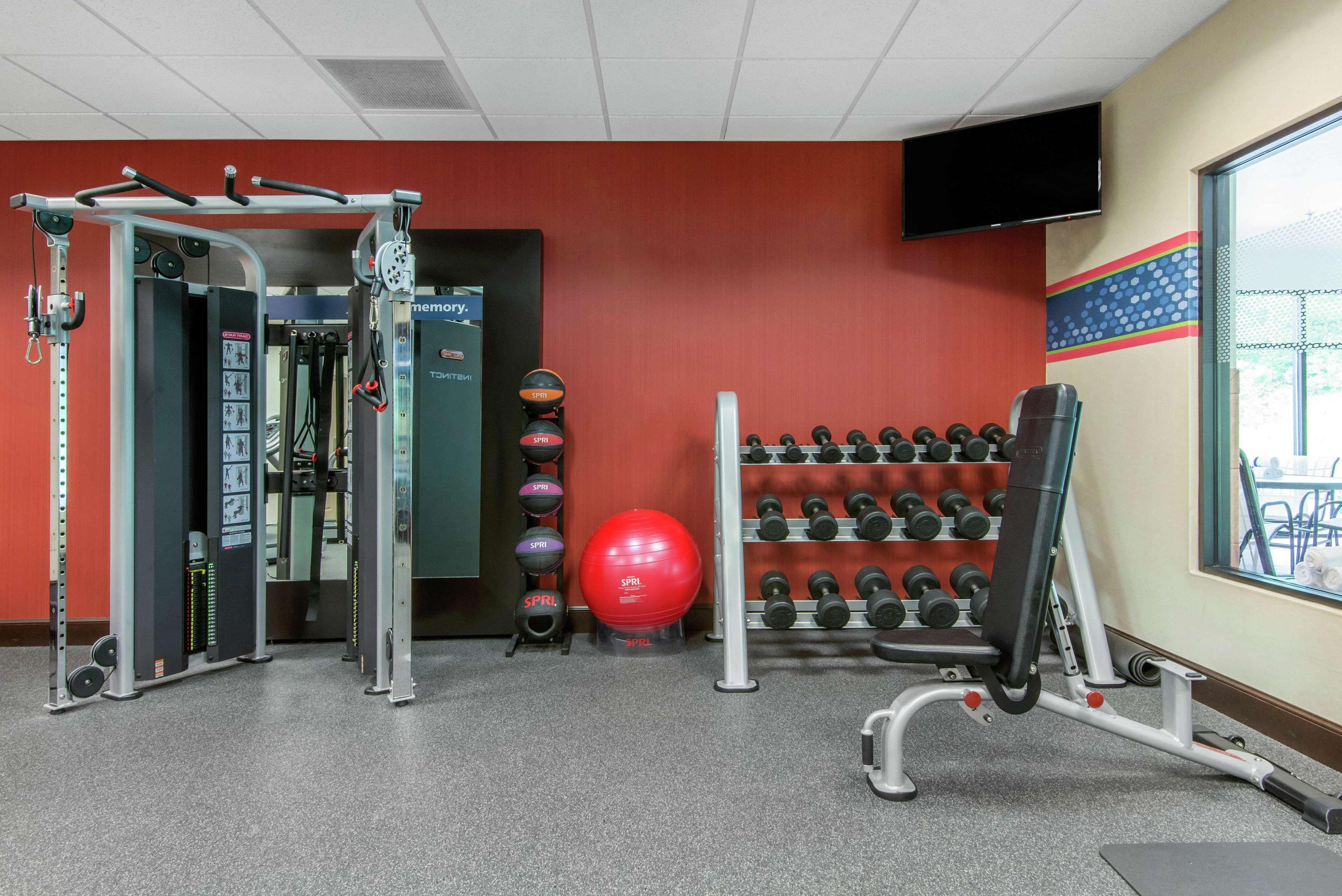 Hampton Inn Meadville Buitenkant foto