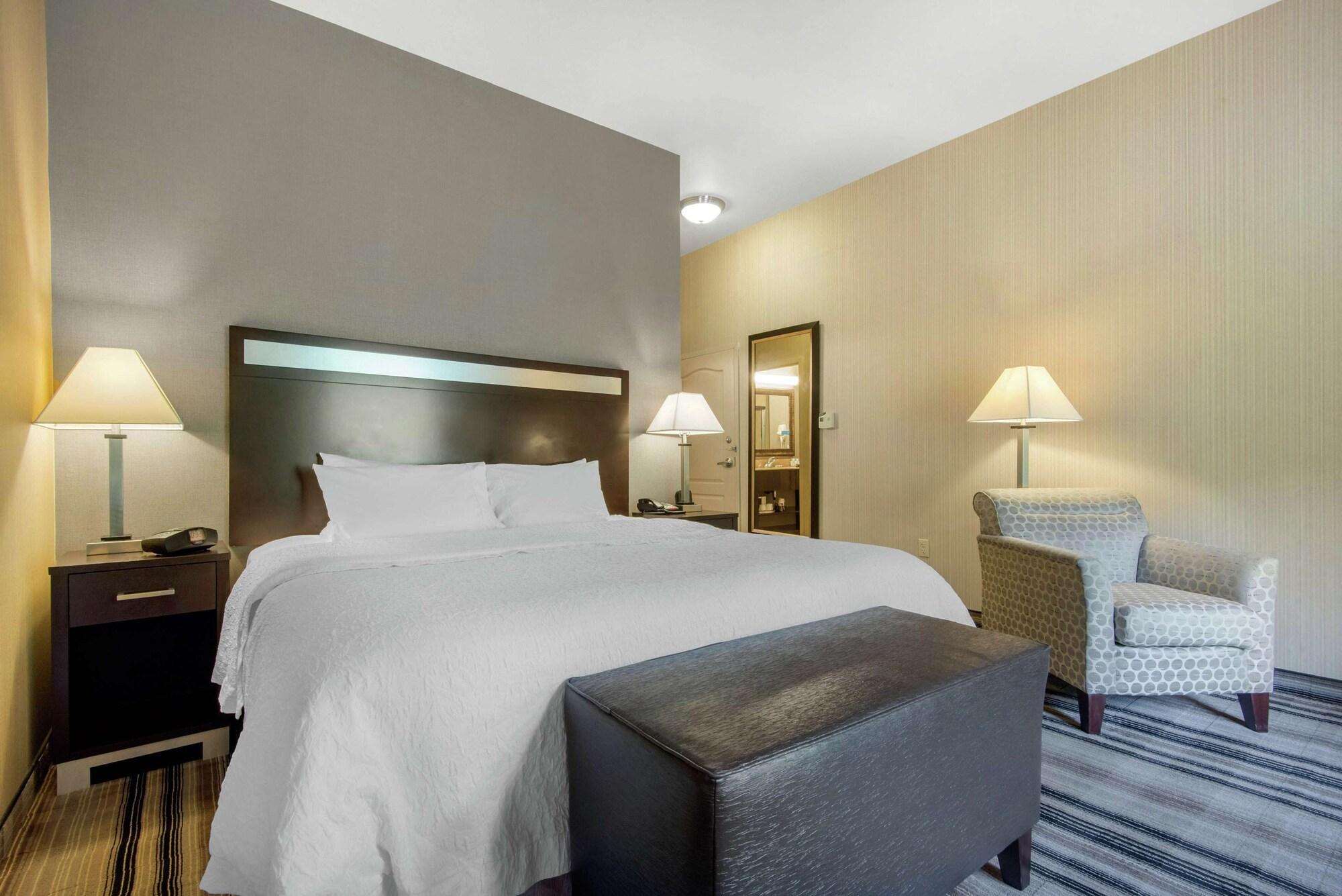 Hampton Inn Meadville Buitenkant foto