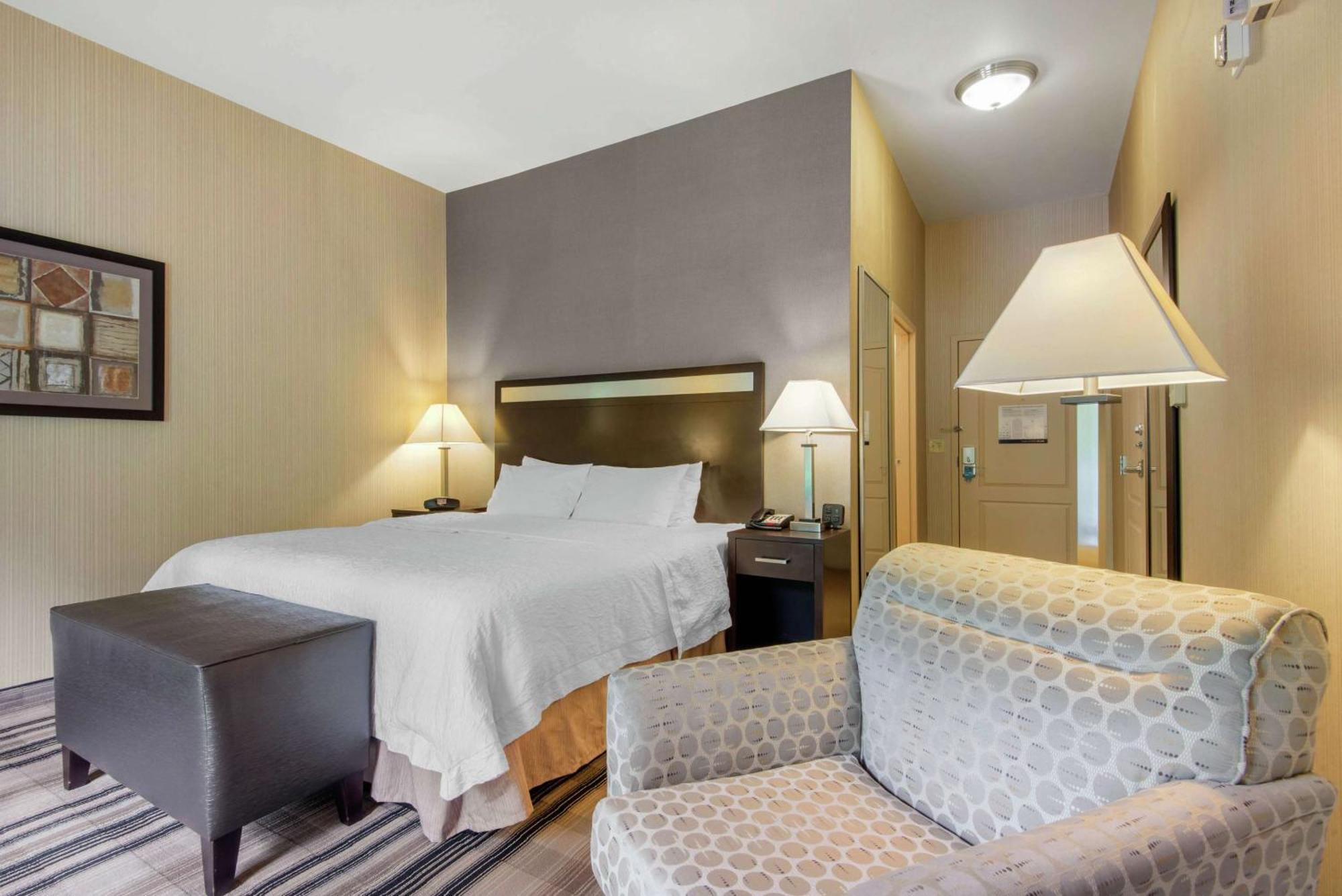 Hampton Inn Meadville Buitenkant foto