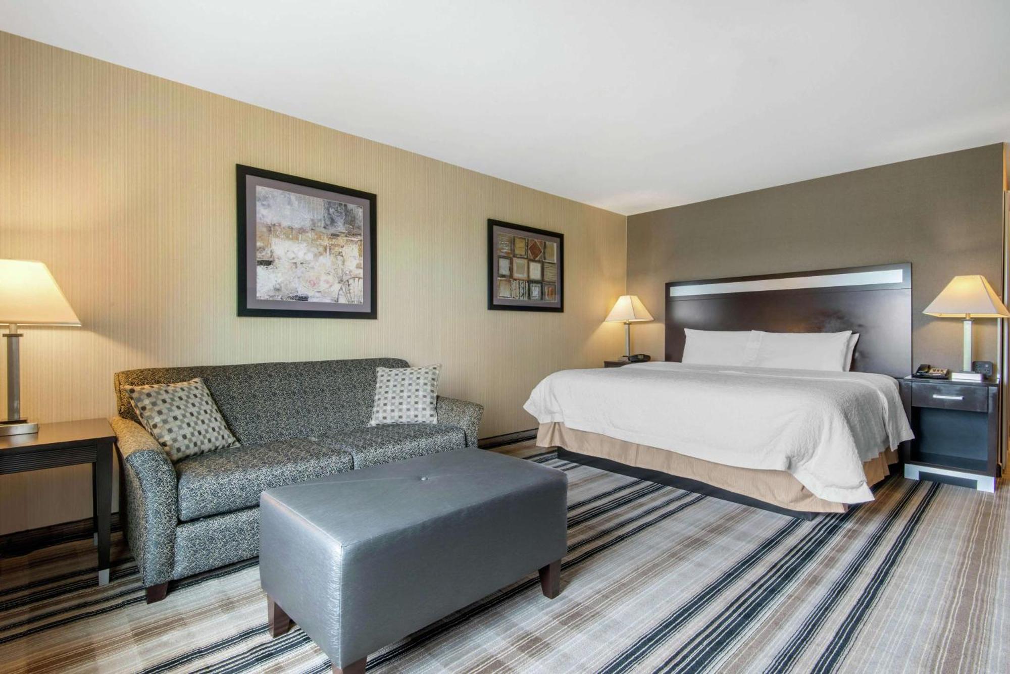 Hampton Inn Meadville Buitenkant foto